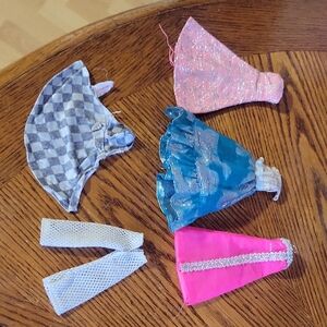 1970sTopper Dawn Doll Cloths